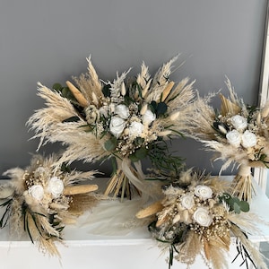 White Bouquet Wedding Eucalyptus Bouquet Boho Wedding Bouquet White Wedding Theme Green White Dried Flower Bouquet for Bridesmaids Bouquet