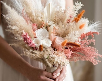 Blush Coral Trockenblumen-Brautstrauß, Boho Pink Hochzeits-Arrangement