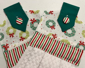Set of Two Christmas Themed Decorative Hanging Christmas Towels (FREE SHIPPING)