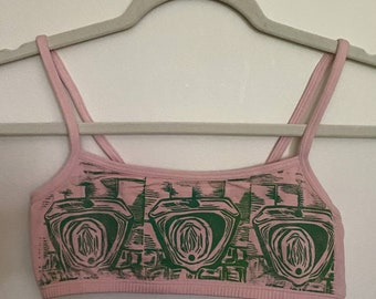 abstract design urinal print bra crop top shirt pink/sage green