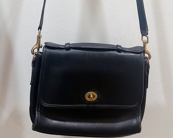 Vintage Coach 9950 Janice Legacy Black Leather Crossbody