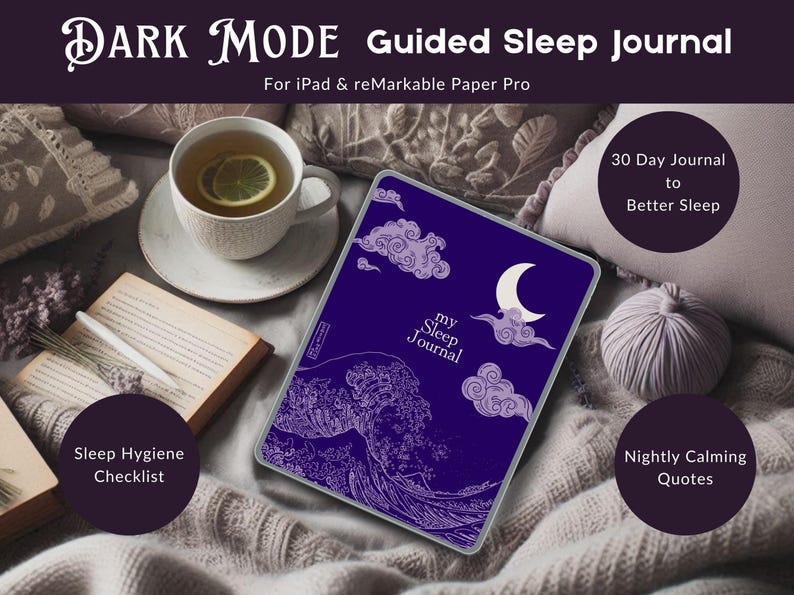 Pu&ograve; includere: Un diario del sonno guidato in modalit&agrave; oscura per iPad e reMarkable Paper Pro. La copertina presenta uno sfondo viola con un design a onde bianche e una luna crescente. Il diario include un elenco di controllo dell'igiene del sonno e citazioni calmanti notturne.