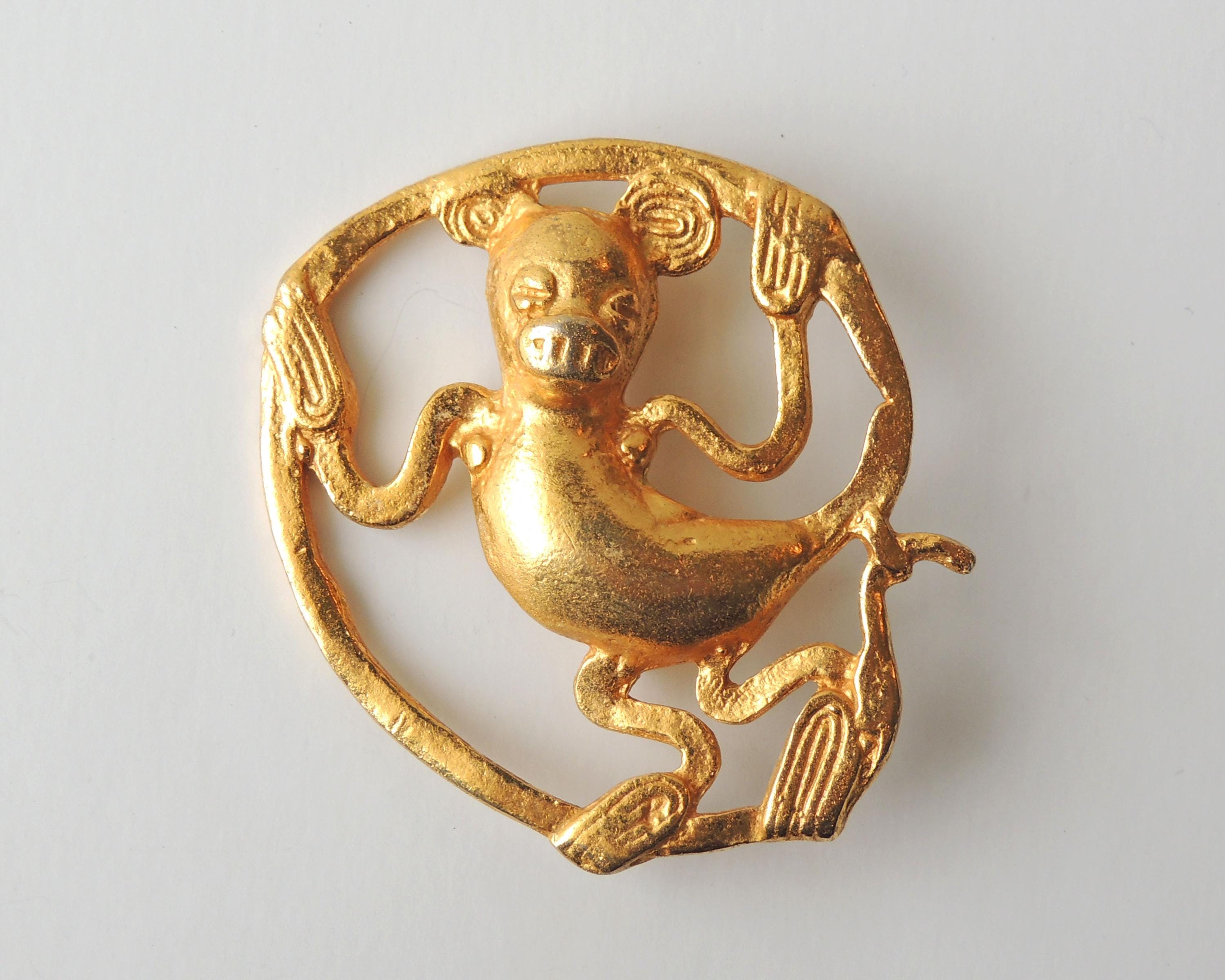 Alva Museum Brooch - Etsy Canada