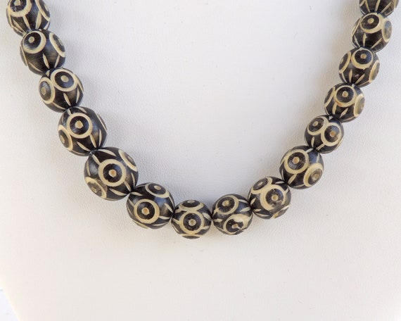 Art Deco Galalith Necklace - image 3
