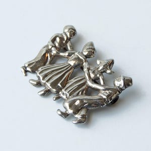Sterling Silver Lang Dutch Brooch