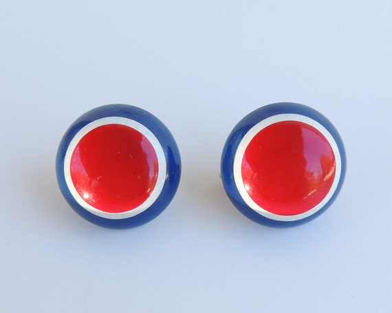 Enamel MOD Bulls Eye Clip On Earrings - image 1