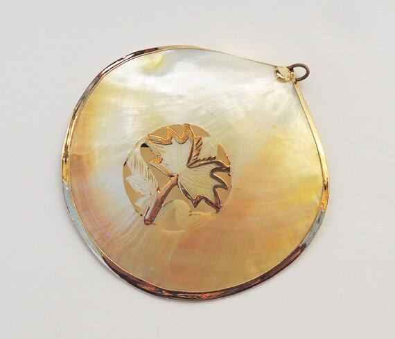 Carved Seashell Pendant - image 2