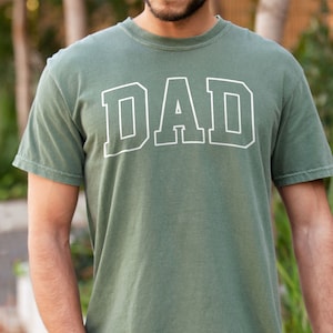 Comfort Colors Dad Shirt, Fathers Day Shirt, Trendy Daddy Shirt, Gift for New Dad, Custom Colors Men's shirt, Dad T-Shirt, Fathers Day Gift