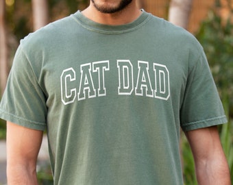 Comfort Colors® Cat Dad Shirt, Cat Lover Tee, Fathers Day Gift, Dad of Cats, Vintage Varsity style Cat Daddy Shirt, Best Cat Dad Ever tee
