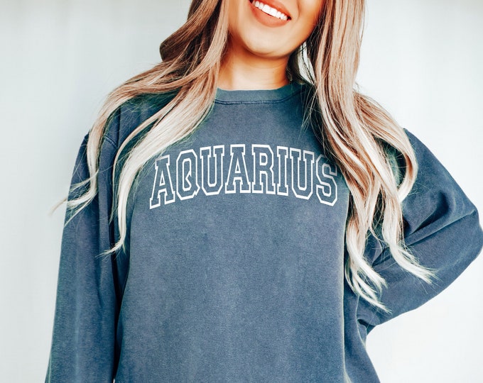 Comfort Colors® Aquarius Sweatshirt, Cozy Aquarius Crewneck, Zodiac Sign Gift for her \him *unisex, Aquarius Gift, January February Birthday
