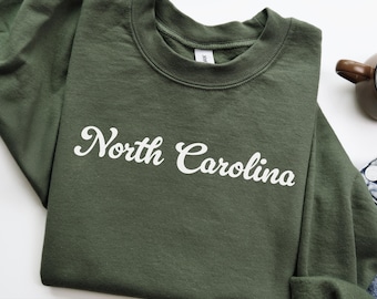 North Carolina Sweatshirt, North Carolina Crewneck, State of North Carolina for him, NC gift for her, Vintage Retro North Carolina Hoodie,