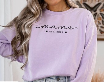 Sudadera Comfort Colors® Mama con año de fundación personalizado, regalo para mamá primeriza, sudadera para mamá, regalo de Navidad o cumpleaños, lindos corazones, sudadera con capucha para mamá