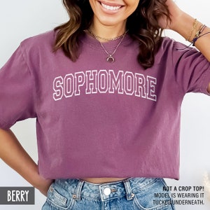 Comfort Colors® Sophomore Shirt, Gift for Sophomore, High School t-shirt, College Sophomore Era, Class of 2027 incoming Sophomore gift