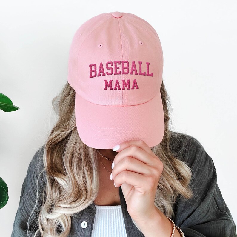 Casquette brodée Baseball Mama, casquette de baseball pour homme, casquette T-Mom, tenue de baseball pour le jour du match en famille, cadeau de fête des mères maman mignonne pour elle image 5