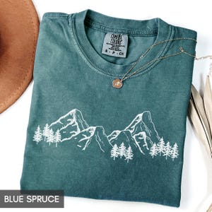 Comfort Colors® Mountain Shirt, Nature Gift, Hiking Shirt for women or men (unisex), Christmas gift for men, Outdoor Lover, Mountain range