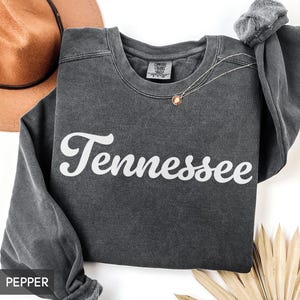 Comfort Colors® Tennessee Sweatshirt, Tennessee Crewneck, State of Tennessee Gift for him or her, Vintage Retro Tennessee Shirt, TN Sweater image 3