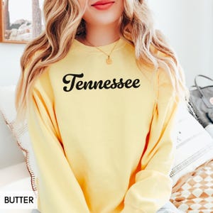 Comfort Colors® Tennessee Sweatshirt, Tennessee Crewneck, State of Tennessee Gift for him or her, Vintage Retro Tennessee Shirt, TN Sweater image 7