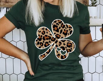 St Patricks Day Tee, St Pattys Day Shirt, St Pattys Outfit, Shamrock Shirt Women, St Pattys Shirt, Irish Lucky Shirt, St Paddys Tee,Leopard