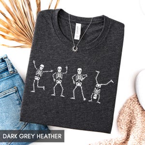 Chemise d'Halloween, Chemise d'automne, Chemise squelette de danse, T-shirt d'Halloween, Jolie chemise squelette, Tenue d'Halloween, Pour femme, Pour homme image 1