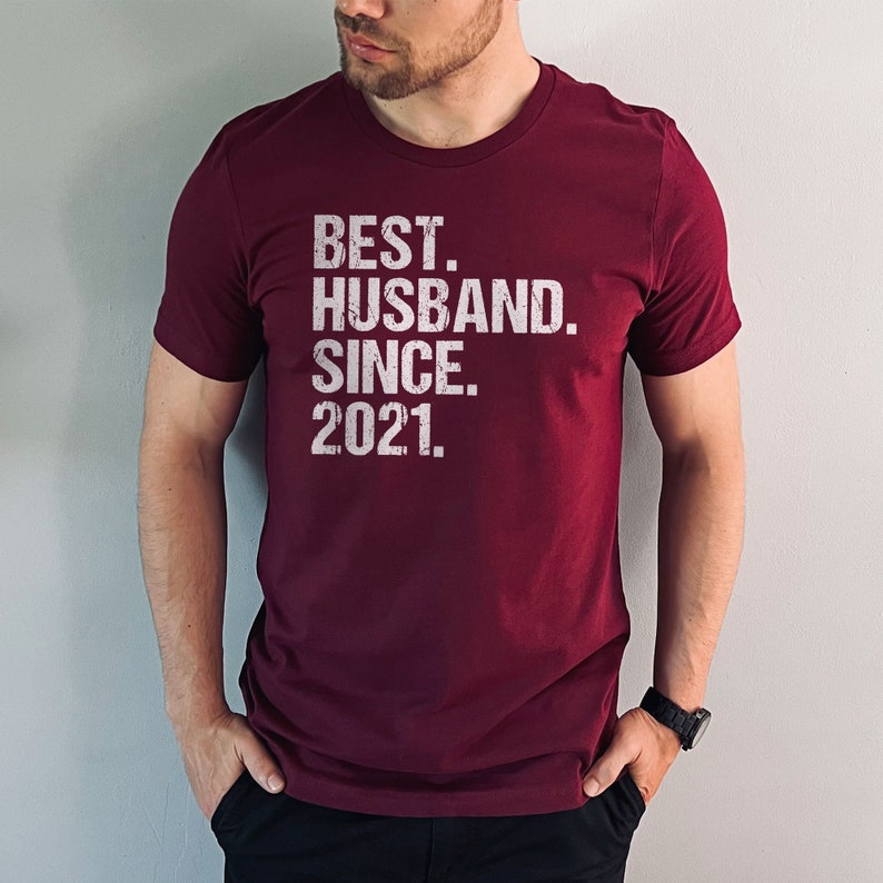 Anniversary Shirt for Men: Funny 'Best Husband Since' - Custom Year Gift afbeelding 7
