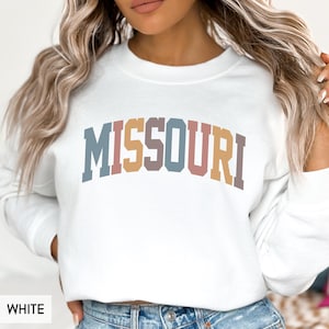 Missouri Sweatshirt, MO Crewneck, State of Missouri Gift for him or her, Retro Missouri Hoodie, Family Vacation Travel Outfit (Summer)