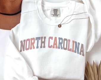 Comfort Colors® North Carolina Sweatshirt, State of North Carolina Gift for him her, Retro NC Hoodie, Family Vacation Travel outfit (Spring)