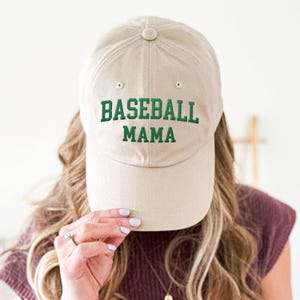 Casquette brodée Baseball Mama, casquette de baseball pour homme, casquette T-Mom, tenue de baseball pour le jour du match en famille, cadeau de fête des mères maman mignonne pour elle image 6