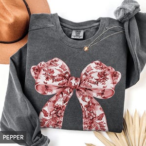 Comfort Colors® Toile Coquette Sweatshirt, Cute Girly Big Bow, Red French Christmas Valentine gift, Trendy Toile de Jouy soft girl aesthetic
