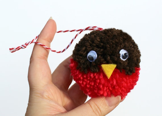 Mini Pom Pom Robin Craft Kit DIY Kit, Christmas Crafts, Christmas Decor,  Kids Crafts, Kids Stocking Filler, Craft Kit, Pocket Money Kits 