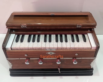 Special 4 Stops Harmonium /32 Keys /Multi Fold Bellow /Double Reeds Light Weight For Bhajan Kirtan Yoga Mantra Chant With Padded Carry Bag