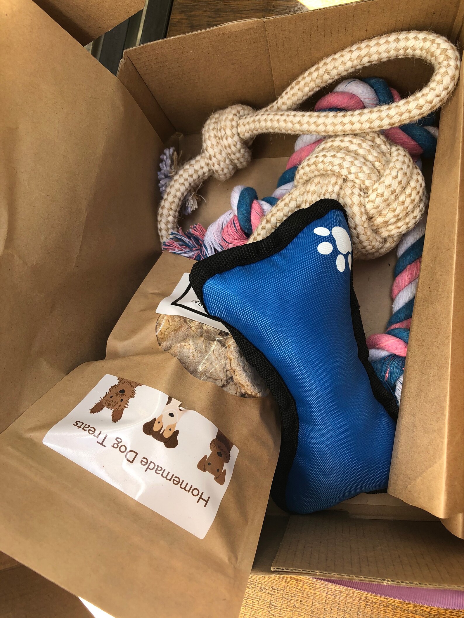 Boîte cadeau pour chien // parfaite pour Noël Etsy