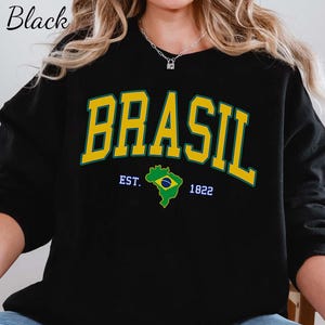 Brazil Vintage Sweatshirt, Retro Varsity Soccer Sweater, Sports Fan Souvenir, Brazil Flag Crewneck, Brazil Vacation Pullover