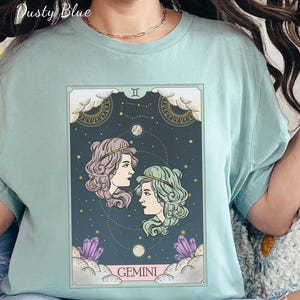 Gemini Tarot Shirt – Zodiac Graphic Tee | Astrology Gift | Gemini Birthday Shirt | Mystical Gemini Horoscope T-Shirt | Gemini Season Outfit