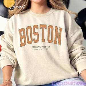 Vintage Style Boston College Sweatshirt, Varsity Crewneck Ideal Family Vacation Gift or Sports Fan Souvenir