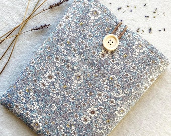 Floral Book Sleeve with Pocket, Padded Book Cover, Book and Kindle Accessory, Book Protector, Book Bag, Bookish Gifts, Book Purse