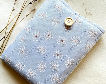 Embroidery Book Sleeve, Daisy Book Cover, Padded Book Pouch, Book and Kindle Accessories, Book Lover Gift, Book Protector, Blue Book Purse