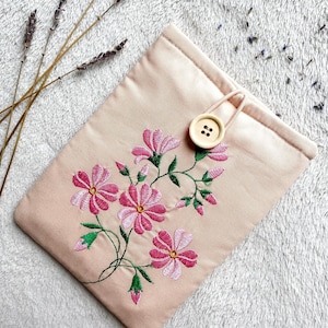 Embroidered Kindle Sleeve, Kindle Paperwhite and Scribe Case, Floral Kindle Cover, Book & Kindle Accessories, Bookish Gifts for Readers