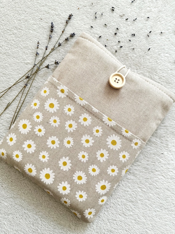 Daisy Book Sleeve with Pocket, Padded Book Cover, Book and Kindle Accessories, Floral Book Bag, Bookish Gifts for Readers, Book Purse