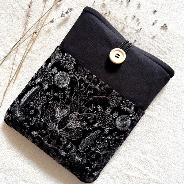 Embroidery Book Sleeve with Pocket, Padded Book Cover, Floral Book Purse, Book & Kindle Accessories, Bookish Gifts for Readers, Book Bag