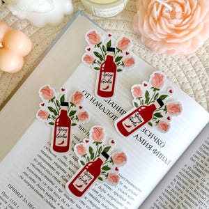 Sriracha Hot Sauce Book Sticker, Floral Spicy Kindle Sticker, Smut Sticker, Kindle Accessories, Bookish Gifts for Readers, Bookish Merch