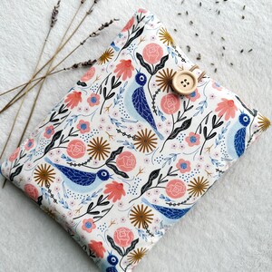 Capa para livro de pássaros, capa acolchoada para livro, capa para livro, bolsa de tecido para livro, acessórios para livros e Kindle, presente para amantes de livros, protetor de livro, bolsa para livro