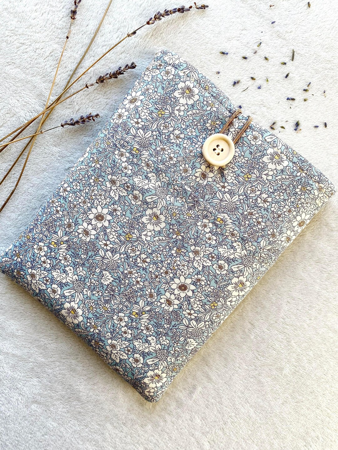 Floral Book Sleeve With Pocket, Padded Book Cover, Book and Kindle ...