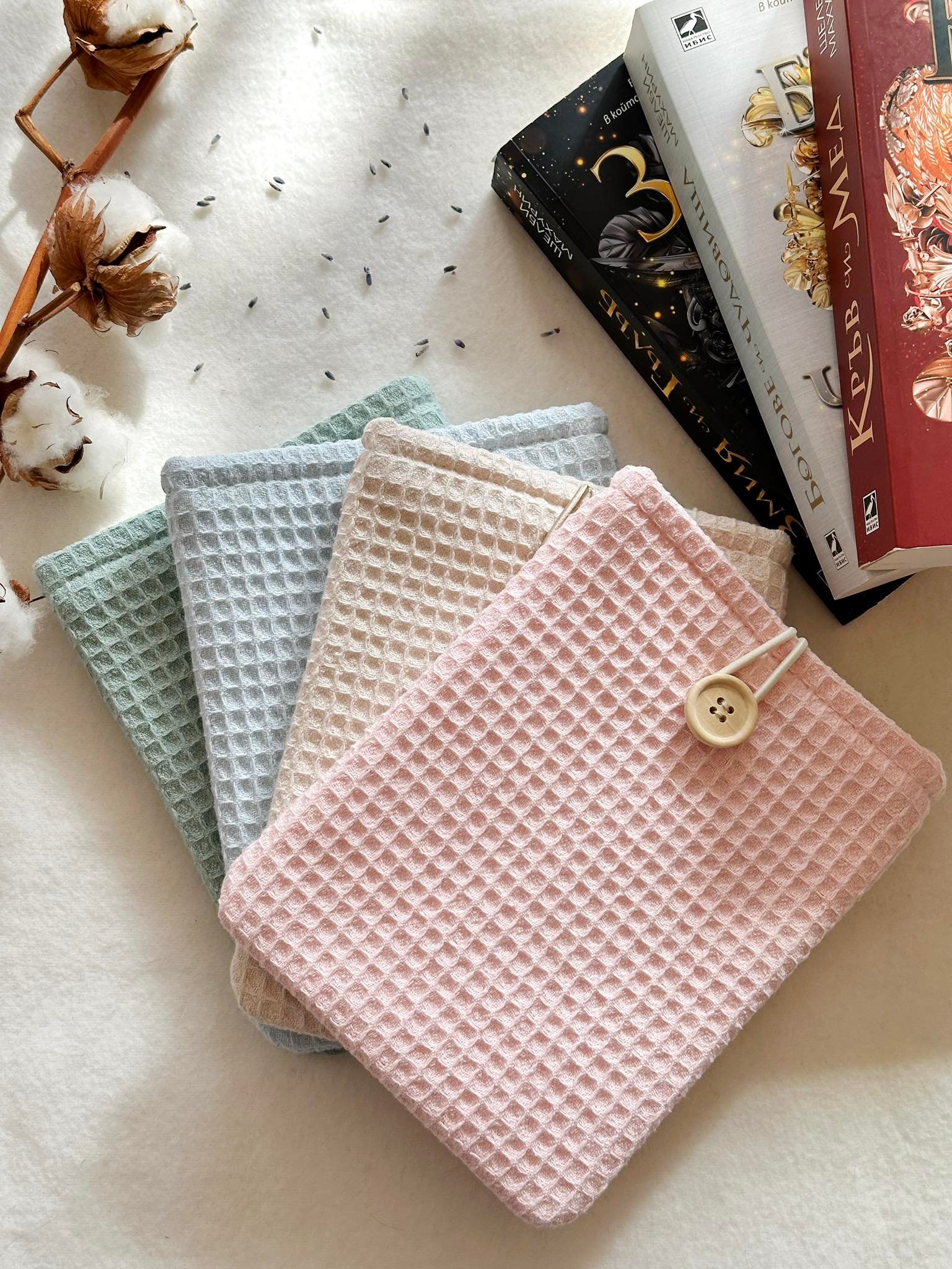 Cotton Kindle Paperwhite and Scribe Case, Padded Kindle Sleeve, Kindle Cover, Bookish Accessories, Book Lover Gift, Kindle Pouch for Readers