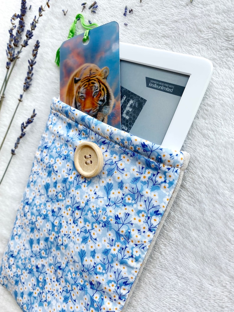 Floral Kindle Sleeve, Kindle Paperwhite Case, Blue Kindle Cover, Bookish Gifts, Kindle Protector, Book Accessories, Padded Kindle Pouch image 6