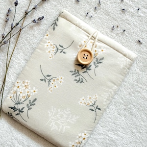 Floral Kindle Sleeve, Kindle Paperwhite and Scribe Case, Padded Kindle Cover, Book & Kindle Accessories, Bookish Gifts for Readers