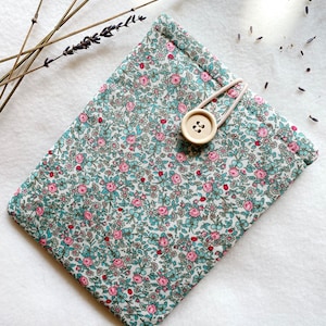 Floral Kindle Hülle, Kindle Paperwhite Hülle, Kindle Oasis Hülle, Gepolsterte Kindle Tasche, Geschenk für Buchliebhaber, Kindle Schutz, Buchzubehör