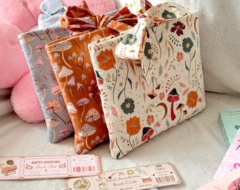 Mushroom Bow Tie Book Sleeve, Padded Book Cover Pouch, Floral Book Bag, Book Protector Purse, Book Accessories, Bookish Gifts for Readers