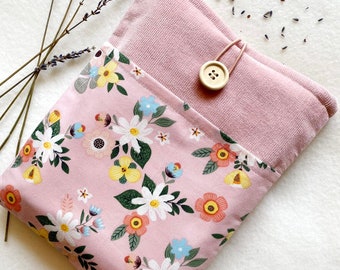 Floral Book Sleeve with Pocket, Padded Book Cover, Book Jacket, Pink Book Pouch, Book Accessories, Book Lover Gift, Book Protector, Book Bag