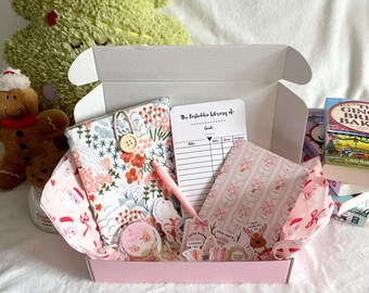 Kobo & Kindle Decor Box- Christmas Kindle Accessories | Sleeve | Insert | Magnetic Grip Holder | Stickers | Charm