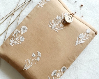 Stickerei Blumen Buchhülle, Gepolsterte Buchhülle, Senf Buchhülle, Stoff Buchhülle, Buchzubehör, Buchliebhaber Geschenk, Buchschutz